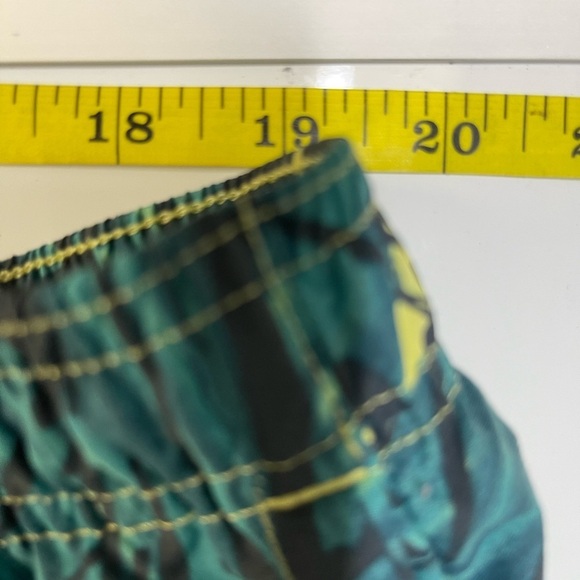 Columbia Men's Super Backcast Swim Shorts in Tranquil Teal Palm Leaf Print; XXL - Picture 9 of 13